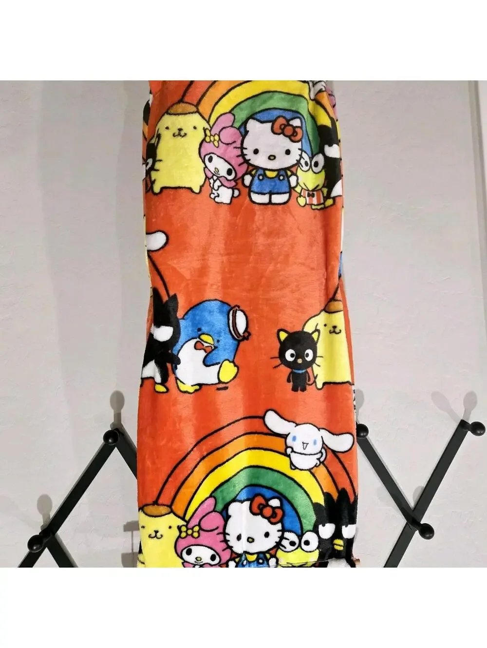 Sanrio Hello Kitty and Friends Red 50”x70” SILK TOUCH THROW Blanket NWT